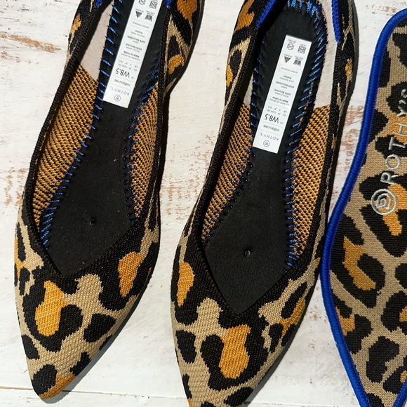 Rothy's big cat leopard print- the point flats - Picture 8 of 16